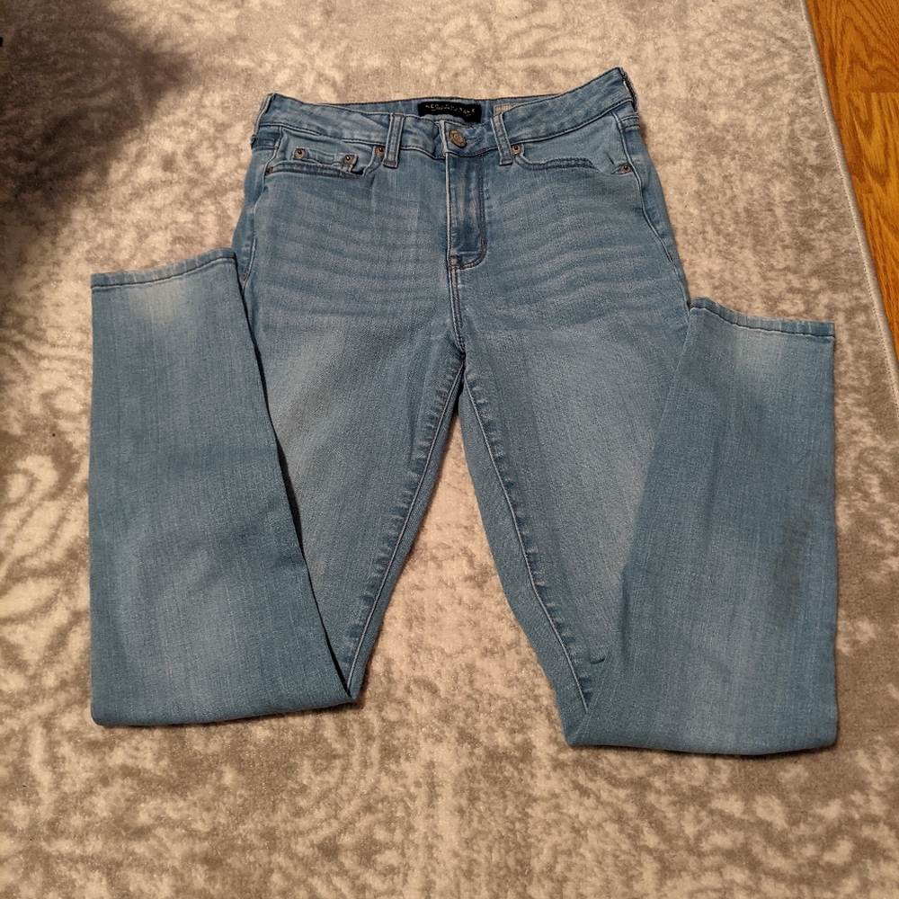 High Waisted Jegging